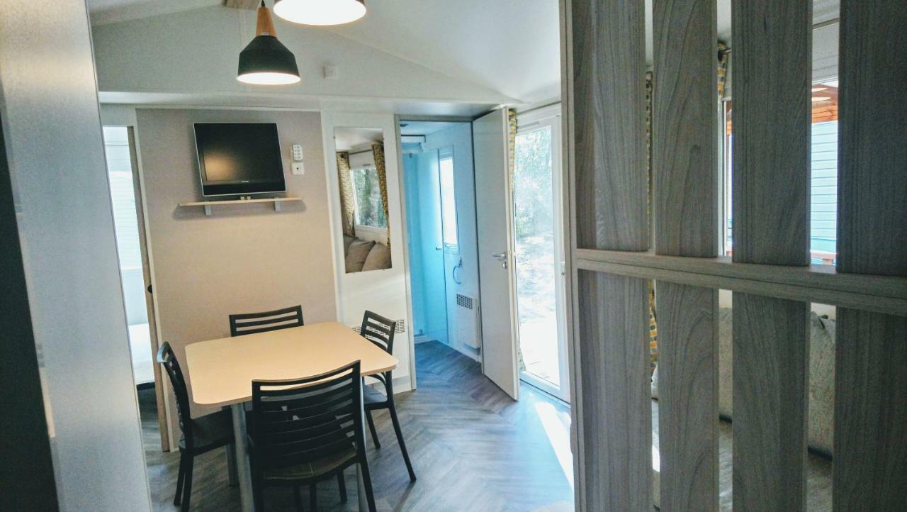 Superbe Mobil Home 6 Pers 300M De La Mer 圣布里文莱丝皮恩 外观 照片